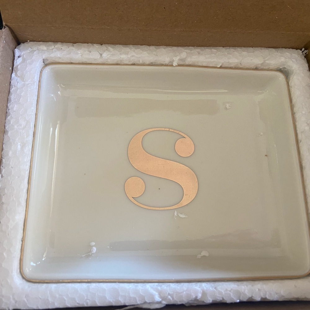 Letter “S” - Personalized Jewelry Tray / Ring/Trinket Dish with Gold Ini…